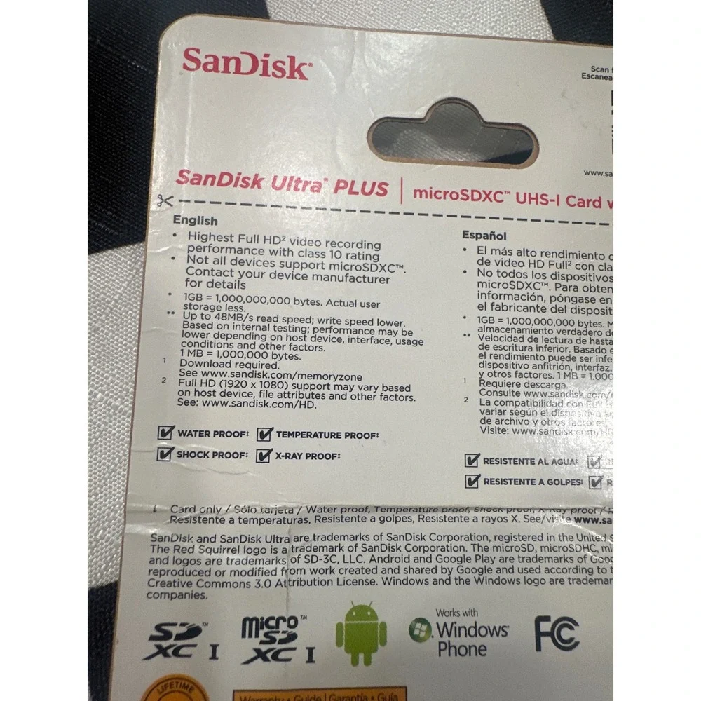 SanDisk Ultra PLUS 64GB microSDXC UHS-I Card with Adapter 48MB/s missing part?